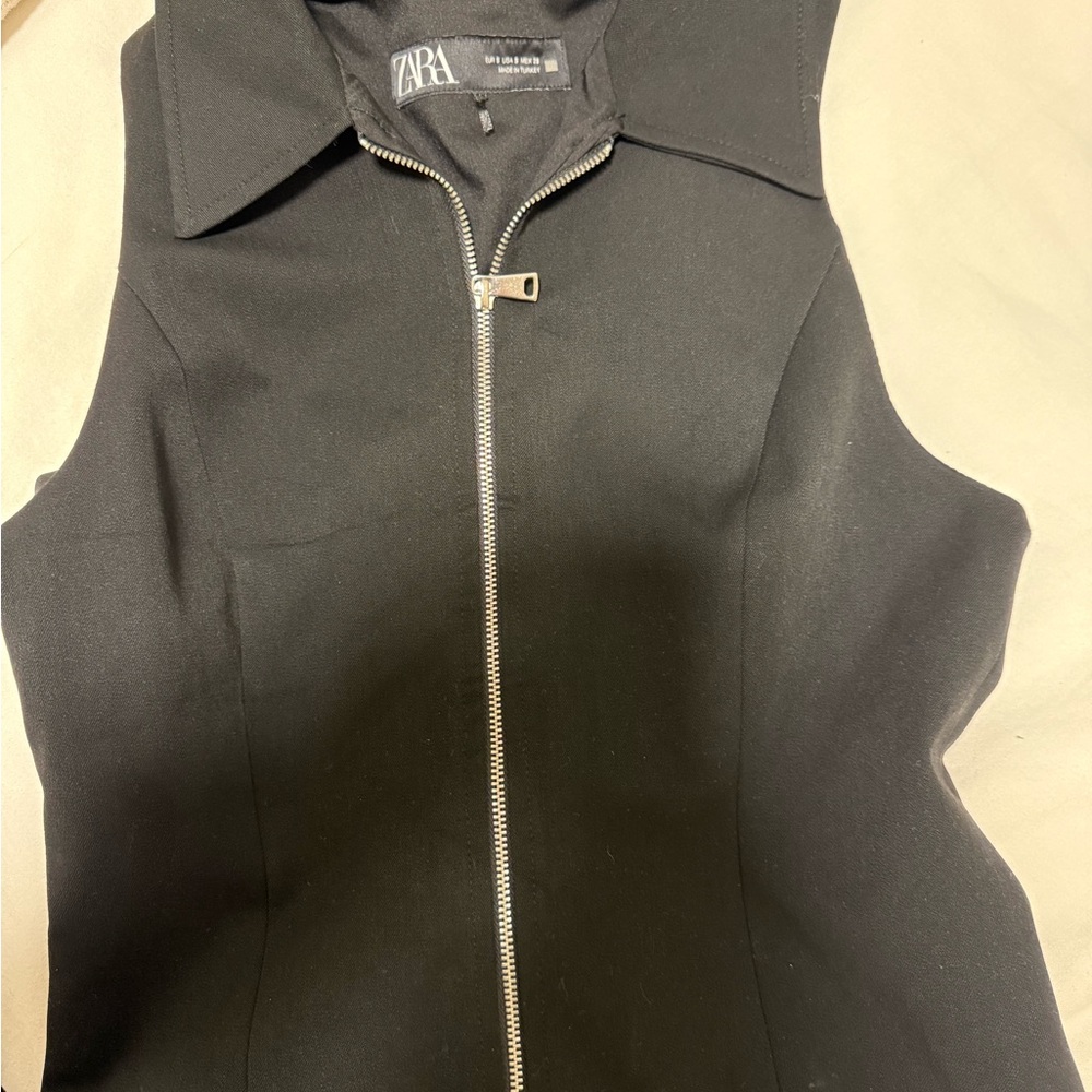 Zara Black Zip-Up Top